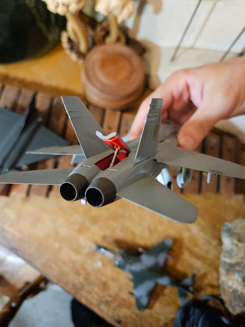 模型　プラモデル　飛行機　戦闘機　ハリアー　ホーネット　ダッソー　フォックスバッ