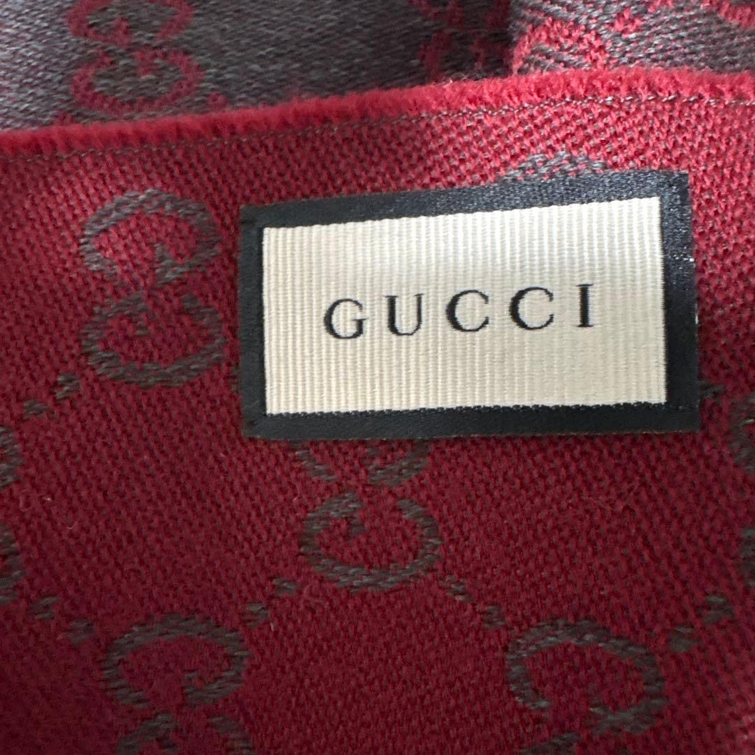 GUCCI マフラー