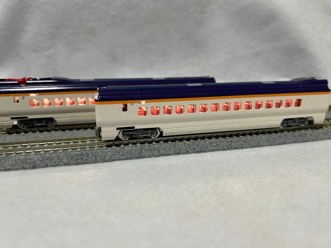 [全車室内灯搭載]　TOMIX Nゲージ　E3系新幹線　新塗装