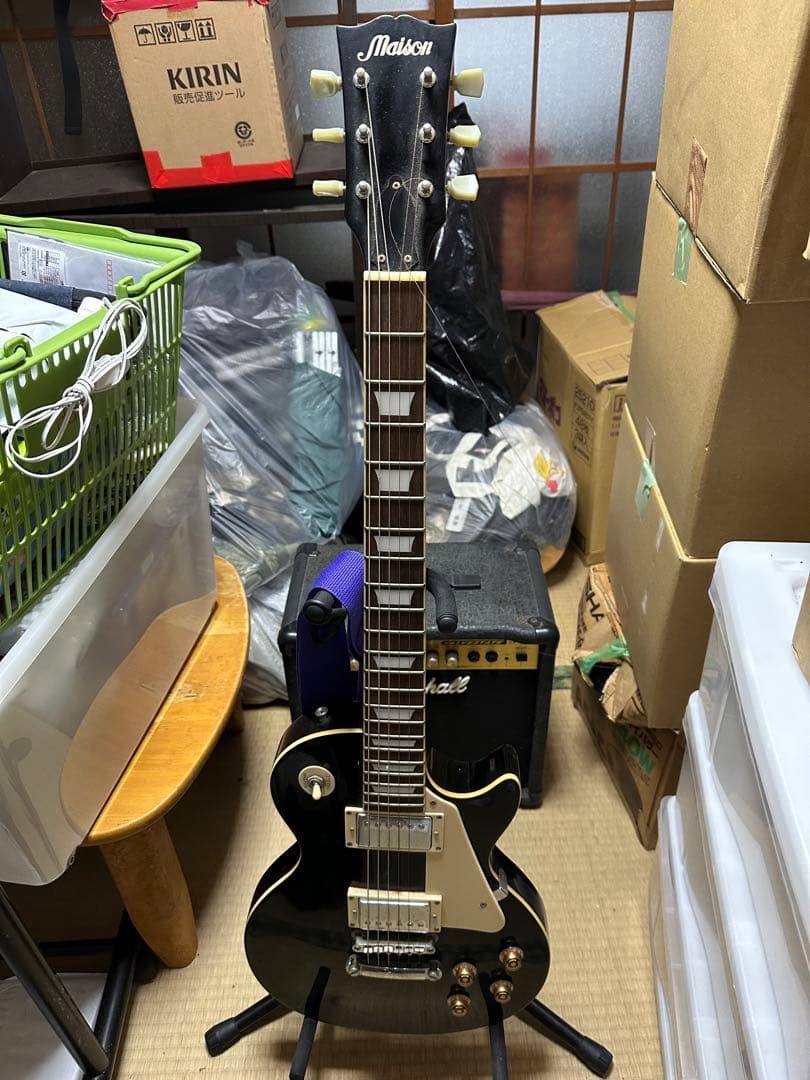 ゴ*ン様 エレキギター ブラック ハムバッカー