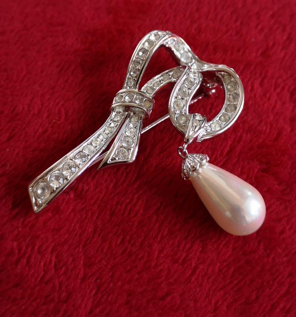 イギリス ヴィンテージ 希少 ブローチ A&S アシンメトリーリボン 968