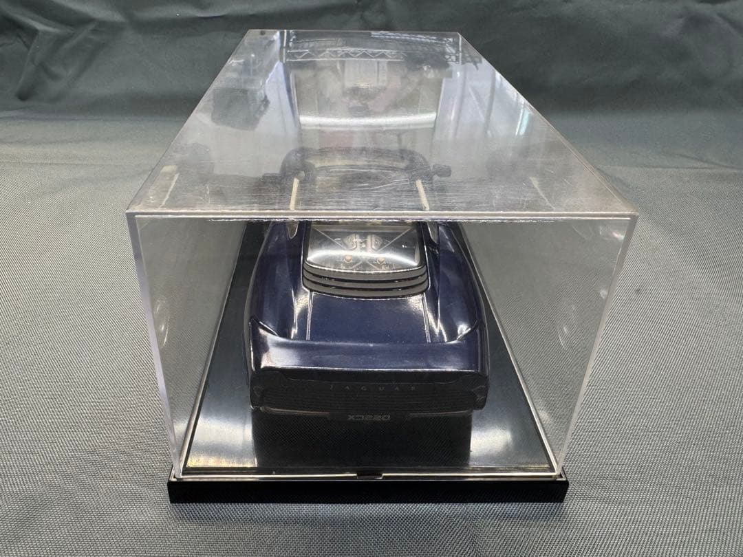 Jaguarジャガー XJ220 blue 1/18 ミニカー