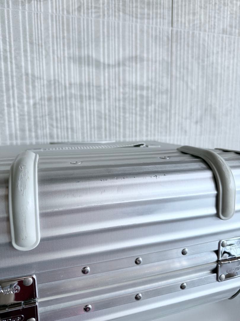 【廃盤品】リモワ トパーズ ビジネストローリー 928.40 28ℓ 2輪