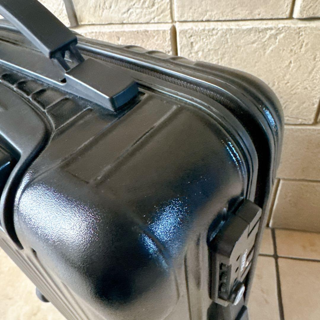 【美品】リモワ サルサ スーツケース キャリーケース 35L 2輪 ブラック