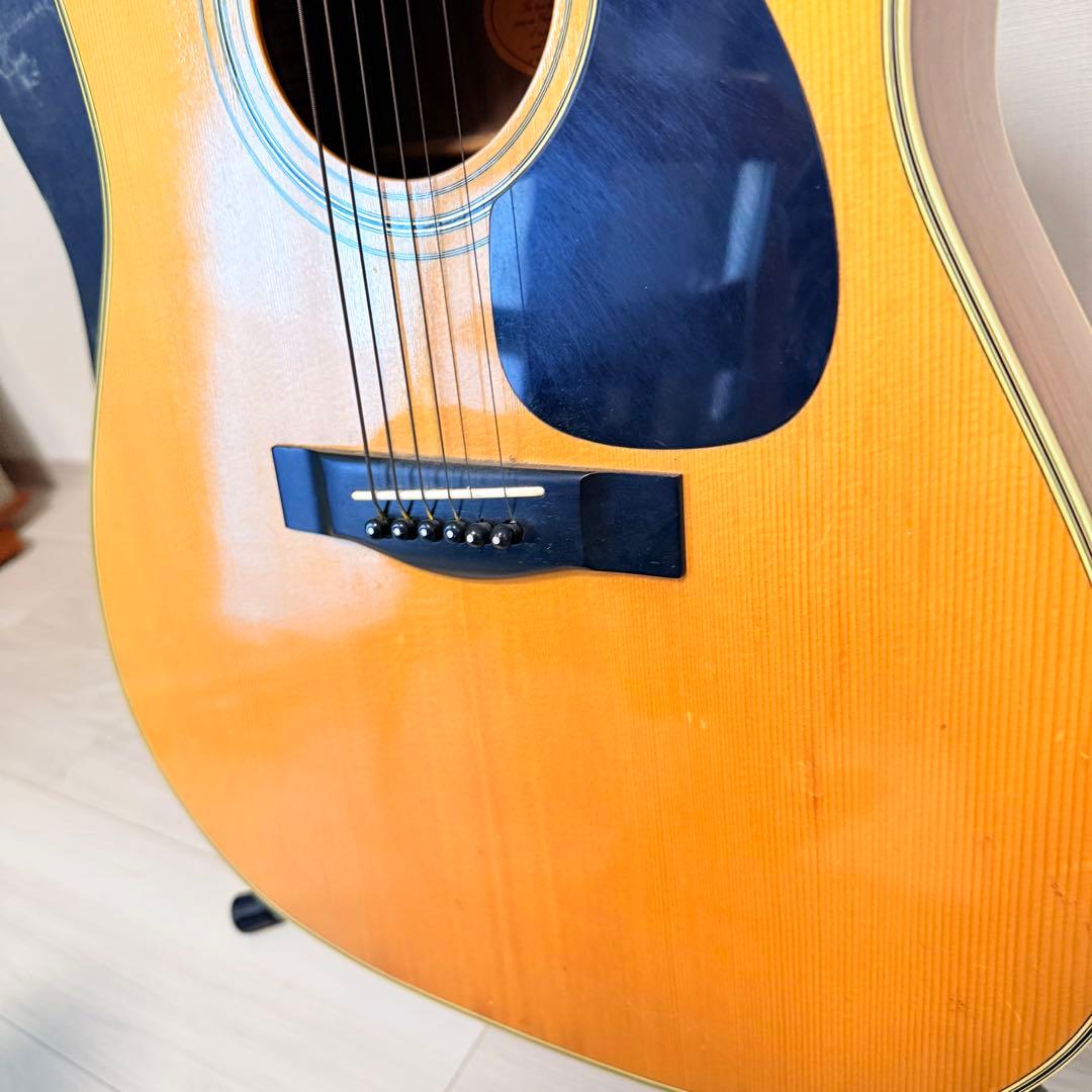 美品　YAMAHA FG-301B アコースティックギター ハードケース付