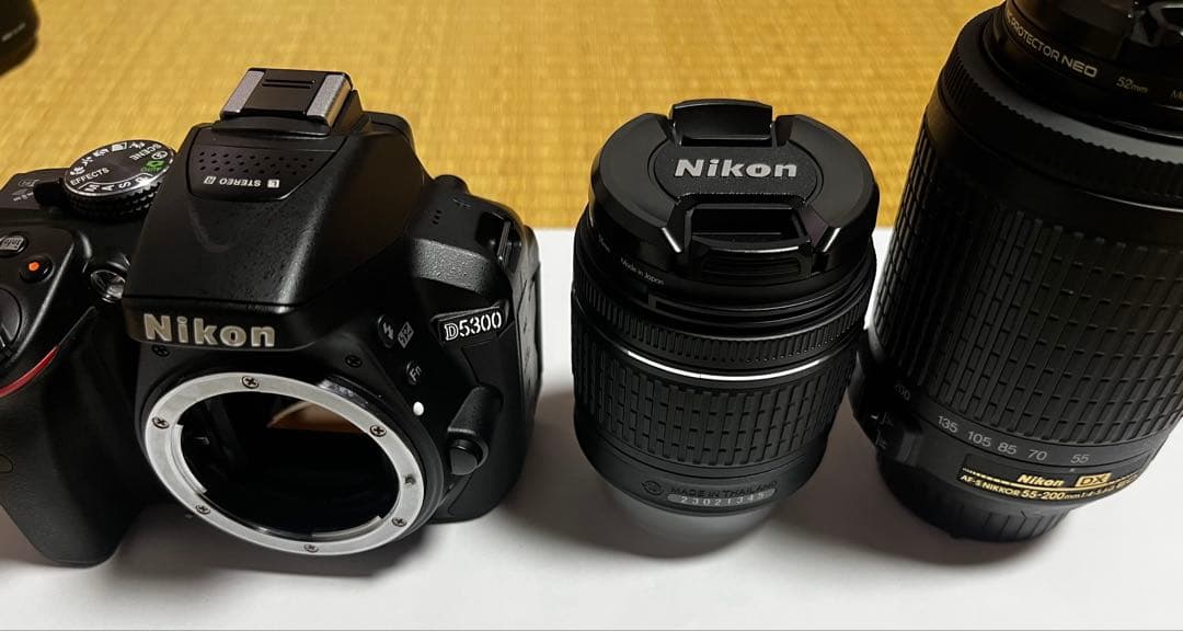 ズーさん　付属品充実超美品Nikon D5300ダブルレンズWi-Fi接続