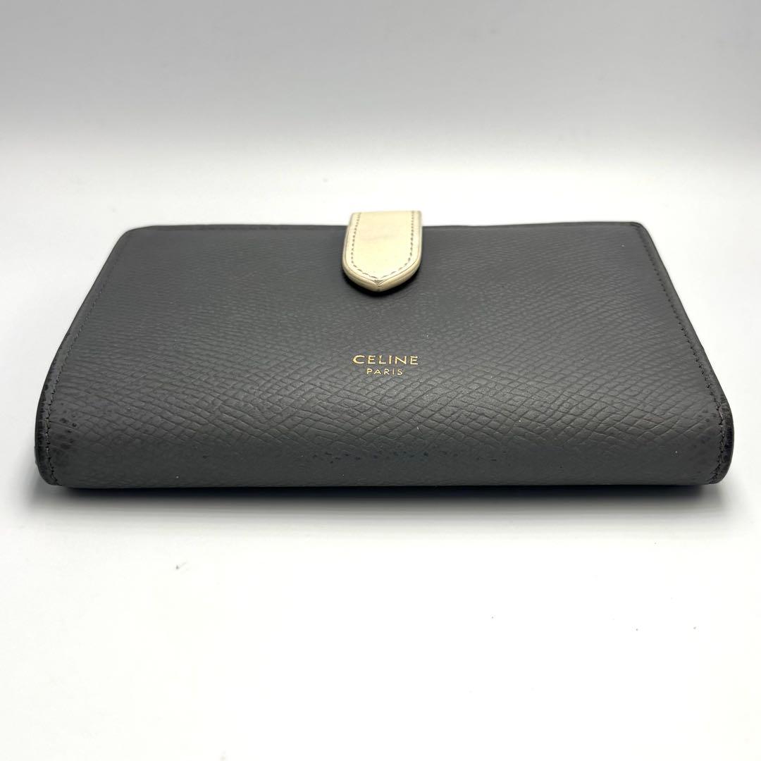 ちりツーキ 　　CELINE セリーヌ ミディアム ストラップウォレット