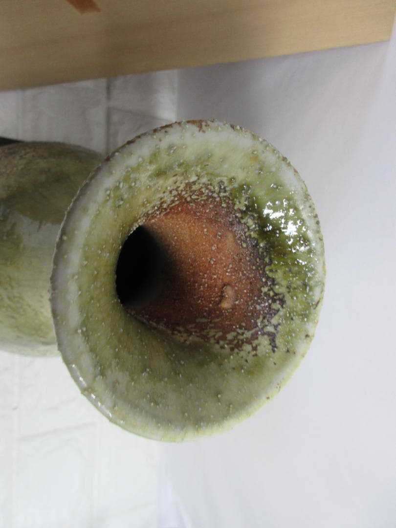 信楽焼　花瓶　三彩作