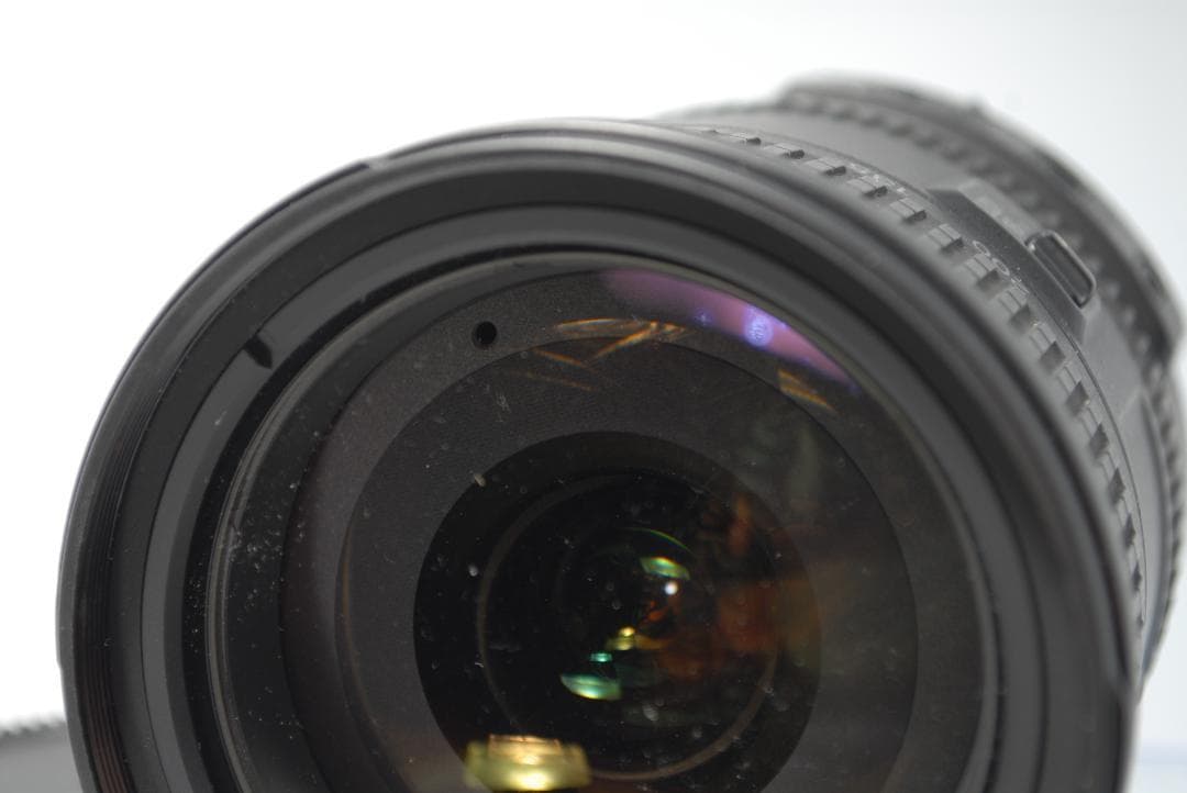 ☘️手ブレ補正✨遠近撮影✨高性能レンズ☘️Nikon AF-S 18-200