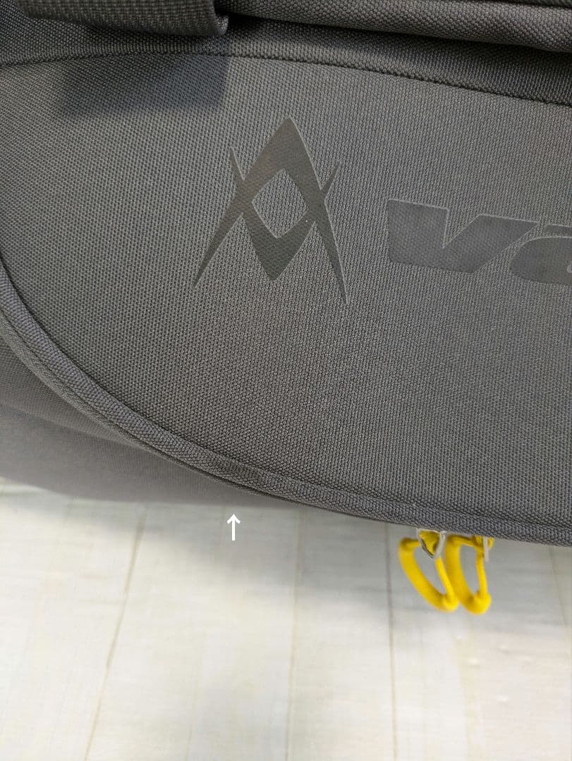 フォルクルVÖLKLの トラベルウィールスポーツバッグ グレー ボストンバッグ