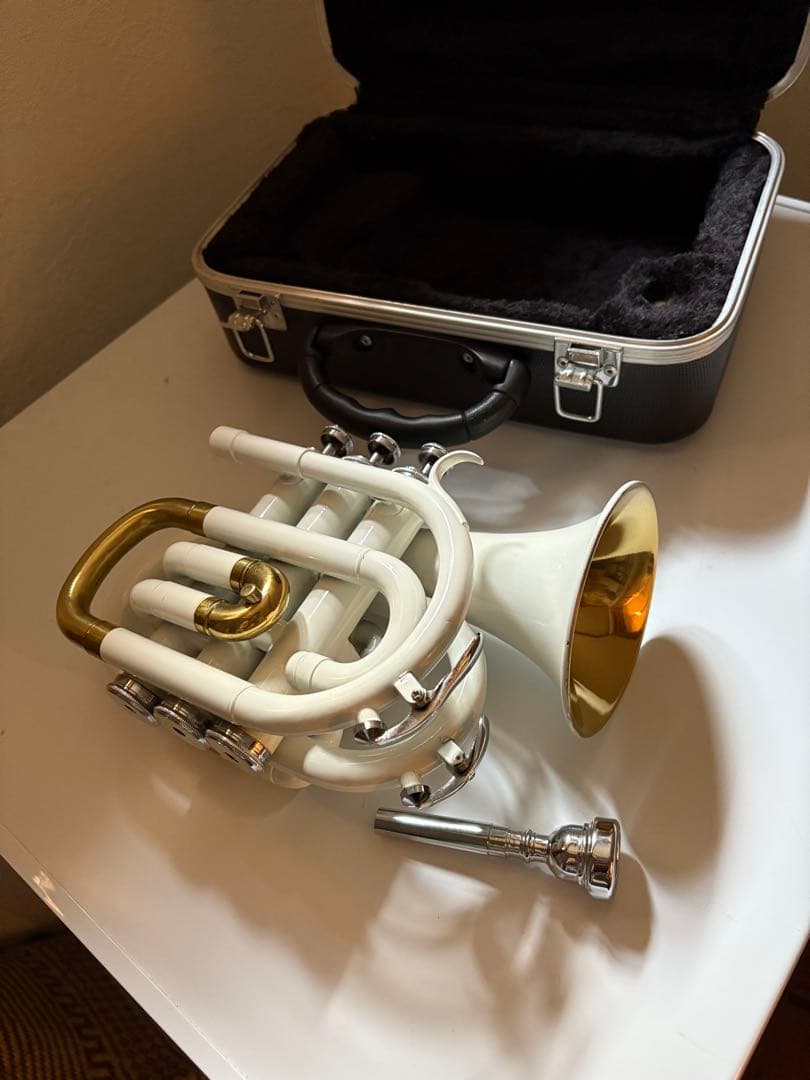 ポケットトランペット　ホワイト 本体