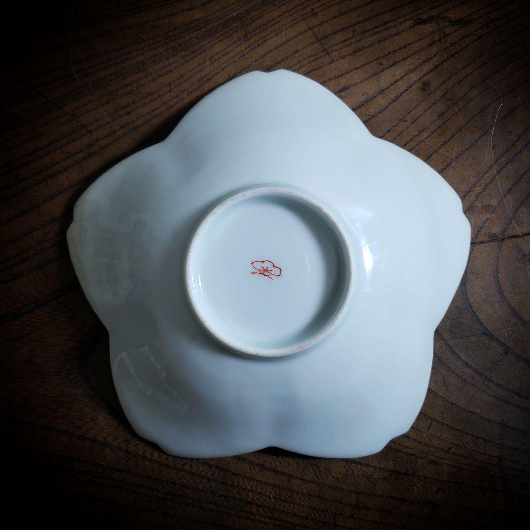 花形皿　変形皿　鳳凰　桐文様　古伊万里　柿右衛門様式　梅花　桜　窯印　明治　ロ号