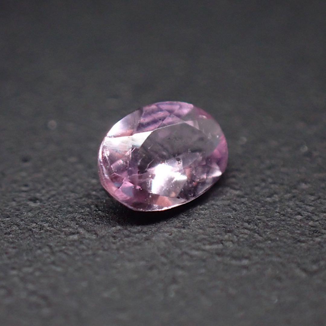 【ブラジル産】ピンクインペリアルトパーズ