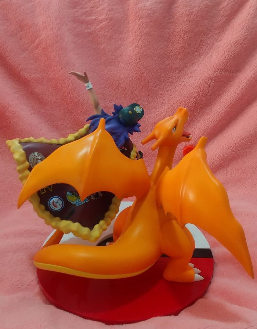 ダンデ リザードン フィギュア