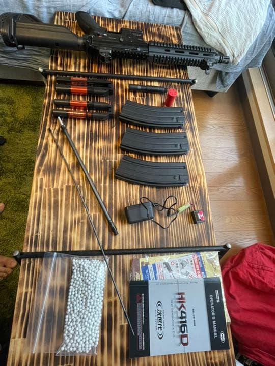 東京マルイ　次世代HK416D マガジン、充電器、バッテリーセット