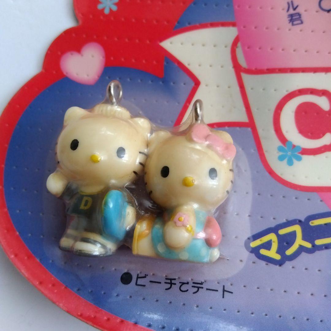 ハローキティ　非売品　マスコット