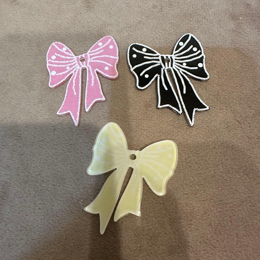 キャラクターアクリルキーホルダー