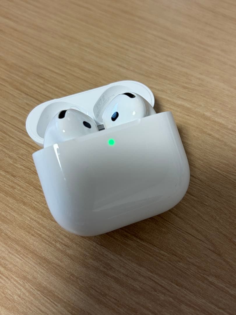 AirPods4 ノイズキャンセリング機能搭載　ワイヤレスイヤホン 本体