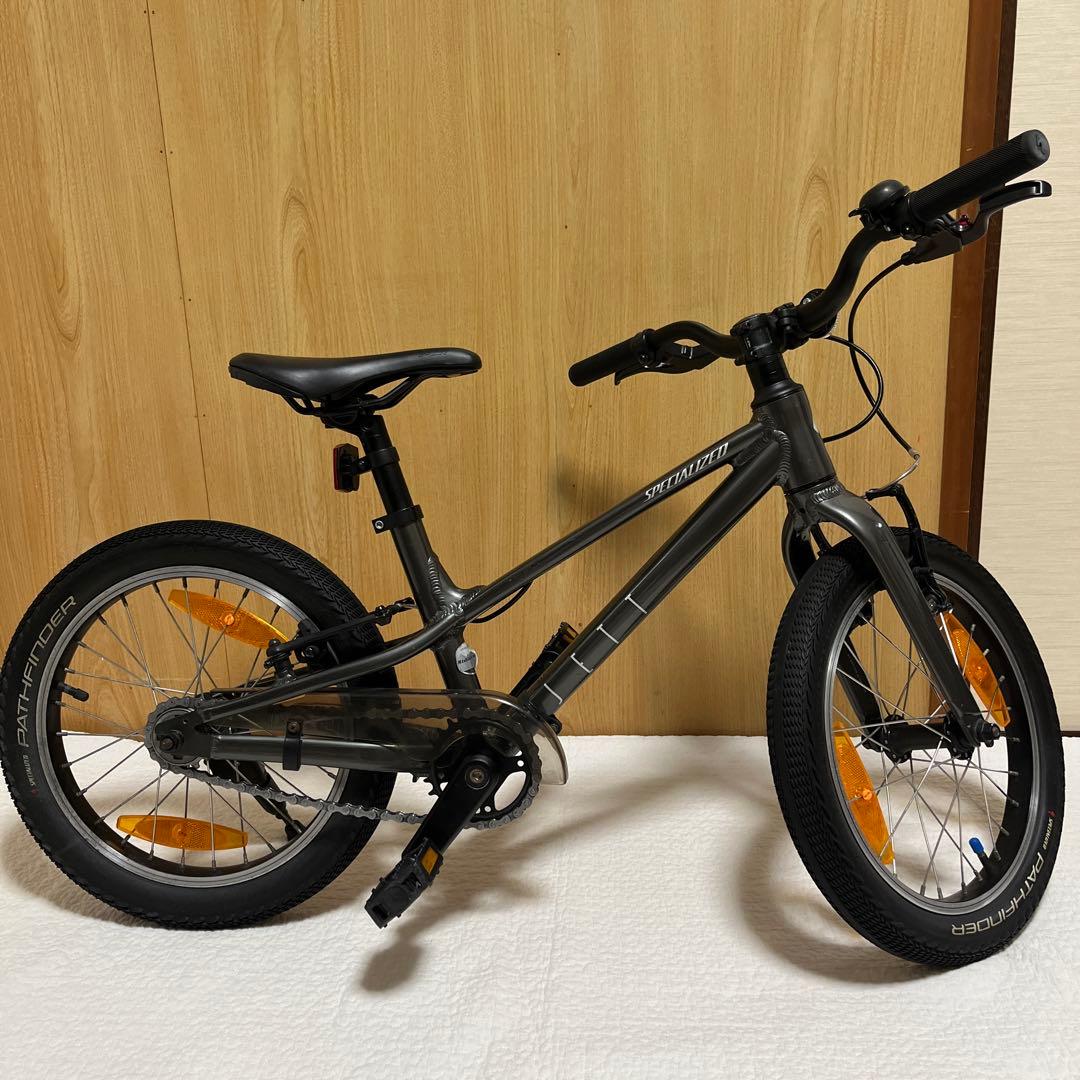 SPECIALAIZED JETT 16 グロススモーク/フレークシルバー