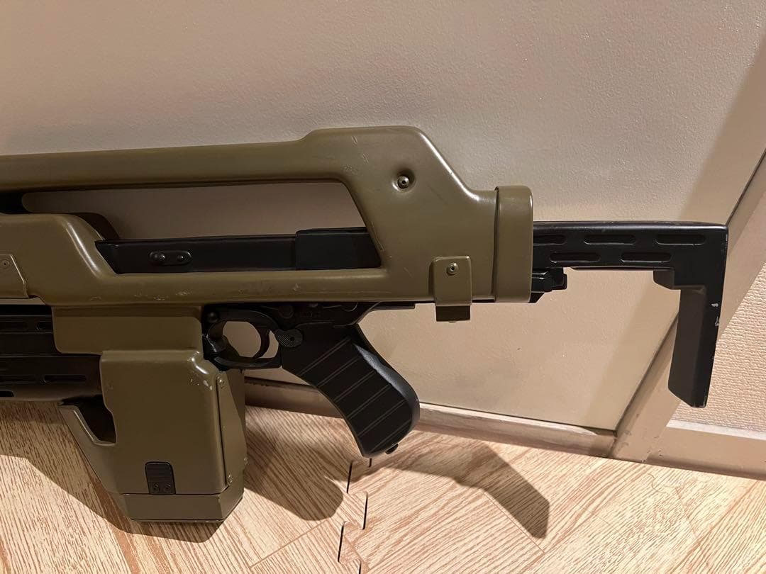 エイリアン２ １/１スケールＭ４１Ａパルスライフル ハリウッドコレクティブルズ