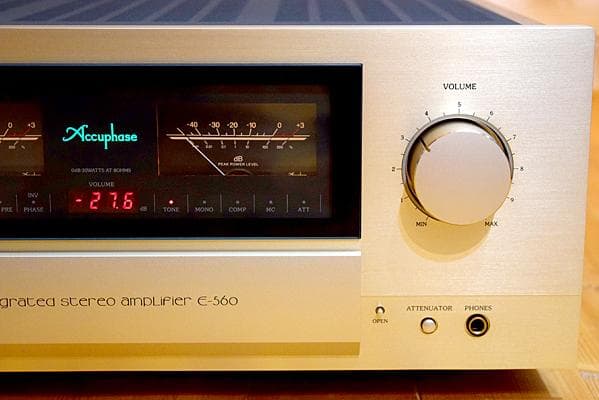 a*o様 ACCUPHASE E-560 純A級 ハイエンド　元箱発送　アキュフ