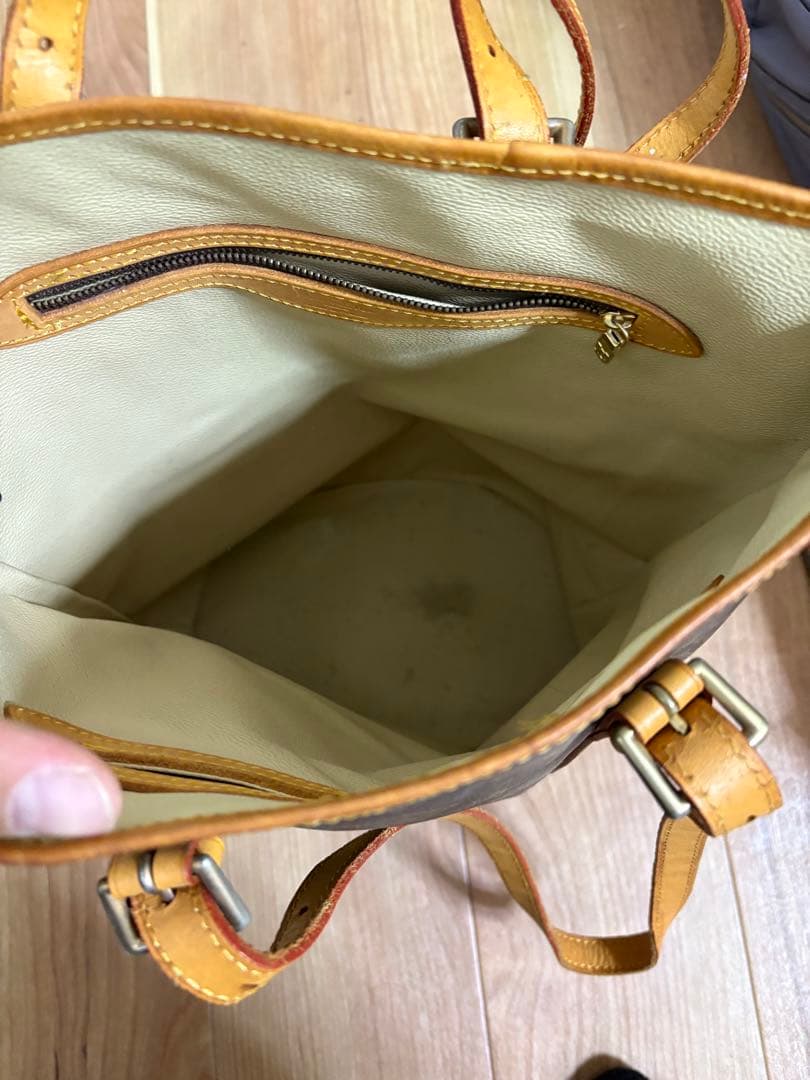 ヴィトン　ショルダーバック