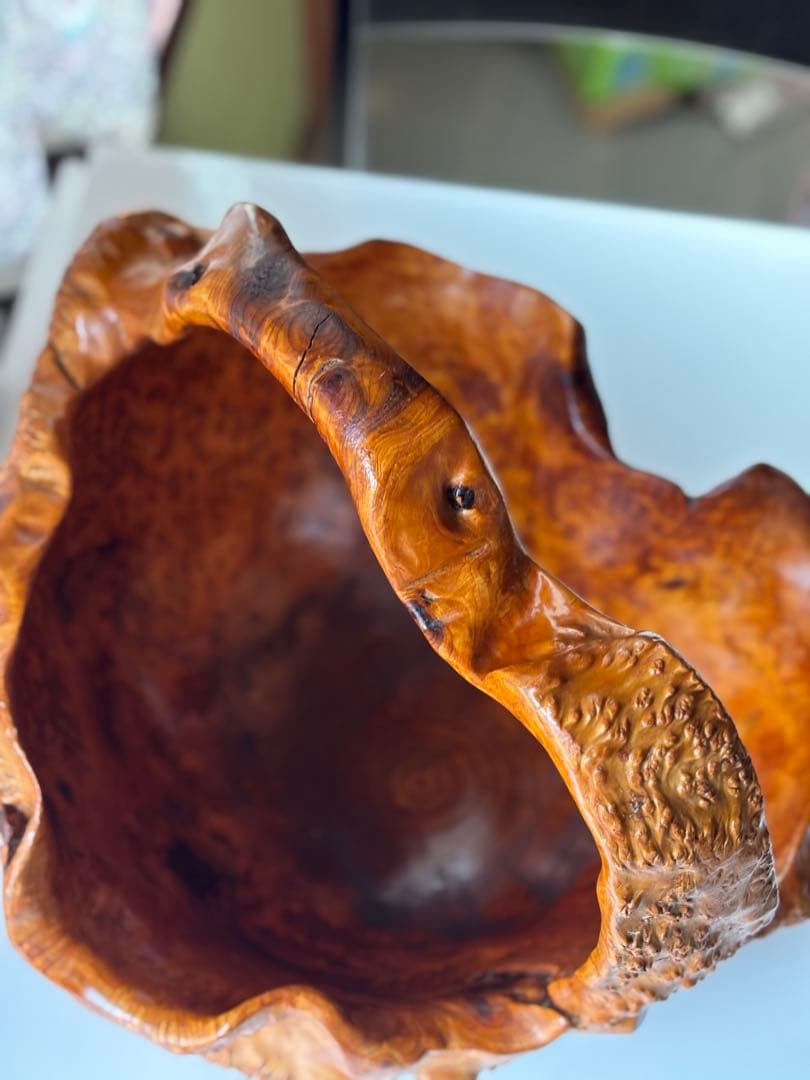 ヴィンテージ　天然木　くり抜き　カゴ　切り株 バスケット カゴ 職人　工芸品　大