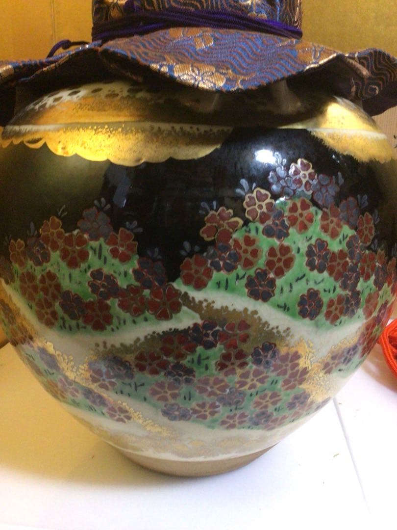 飾り壺 共箱付き