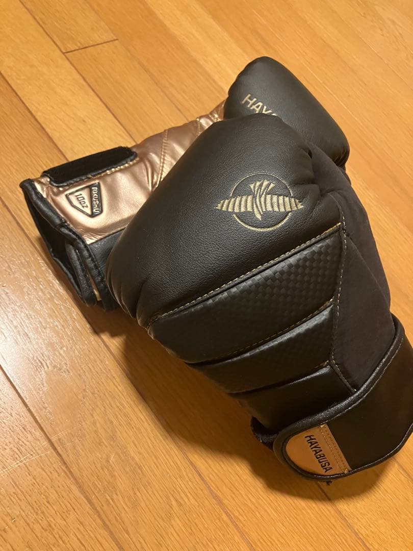 HAYABUSA T3 ボクシンググローブ 黒/金 ベルクロ式 10オンス