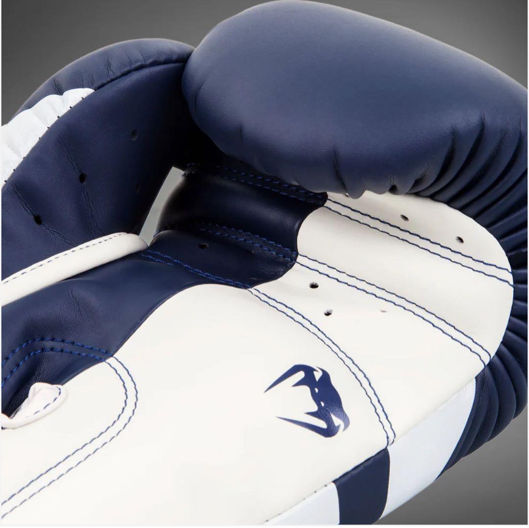 Venum ボクシンググローブ 8oz ネイビー/ホワイト
