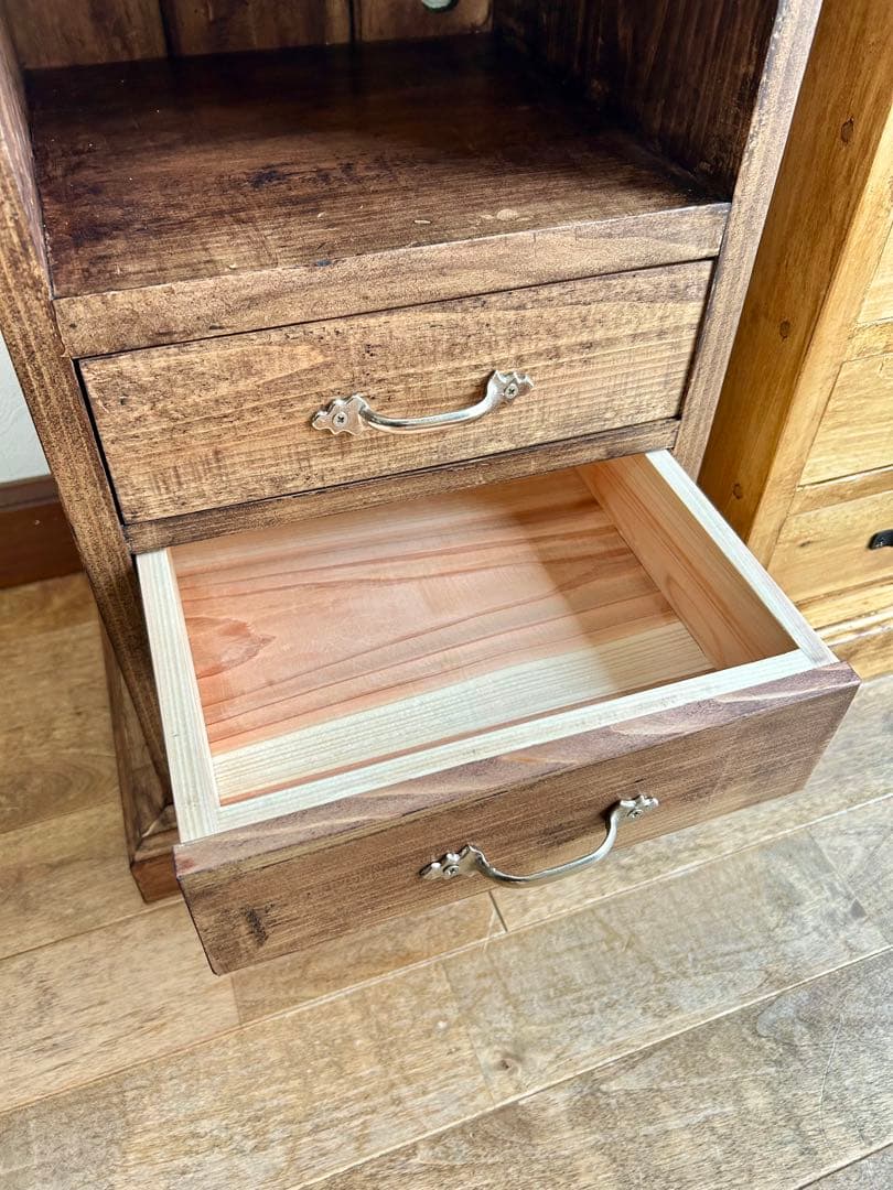 【みり】国産ひのき使用　ベットサイドチェスト