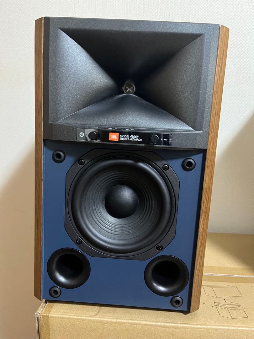 JBL 4305P パワードスピーカー 　オーディオテクニカAT6098付き