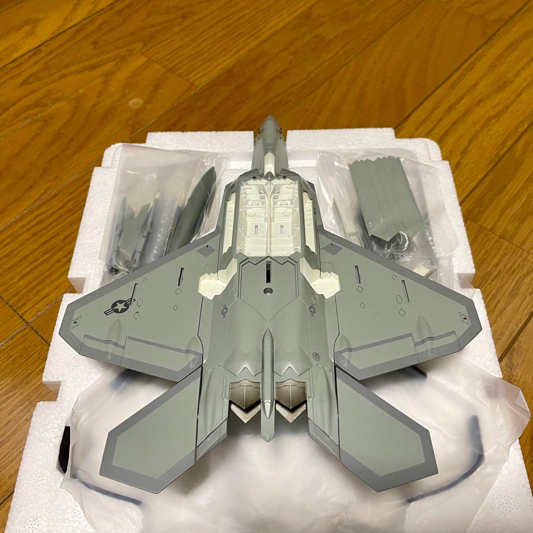 【未使用品】HOBBYMASTER F-22A RAPTOR HA2825