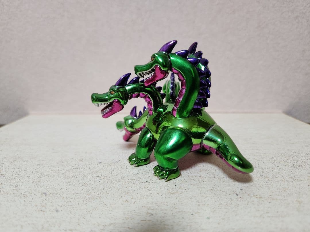 ドラクエメタリックモンスターズギャラリー初期版　やまたのおろち、キングヒドラ
