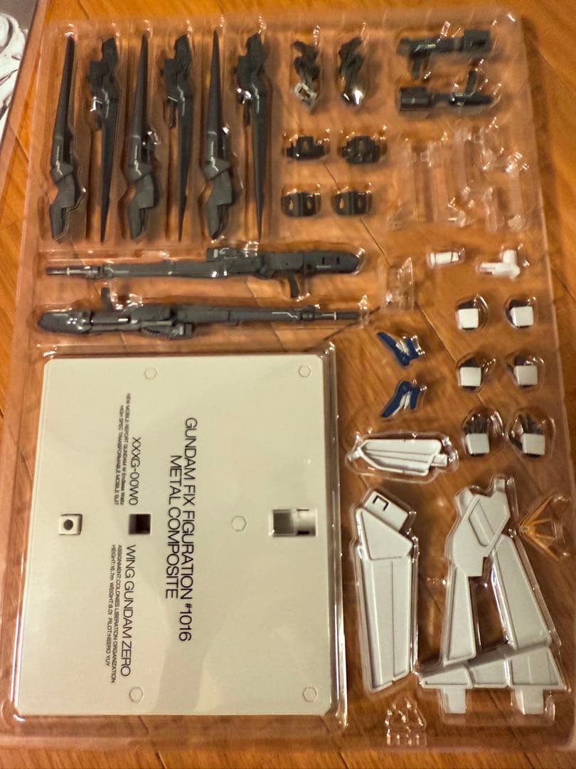 メタルビルドウィンガンダムゼロ