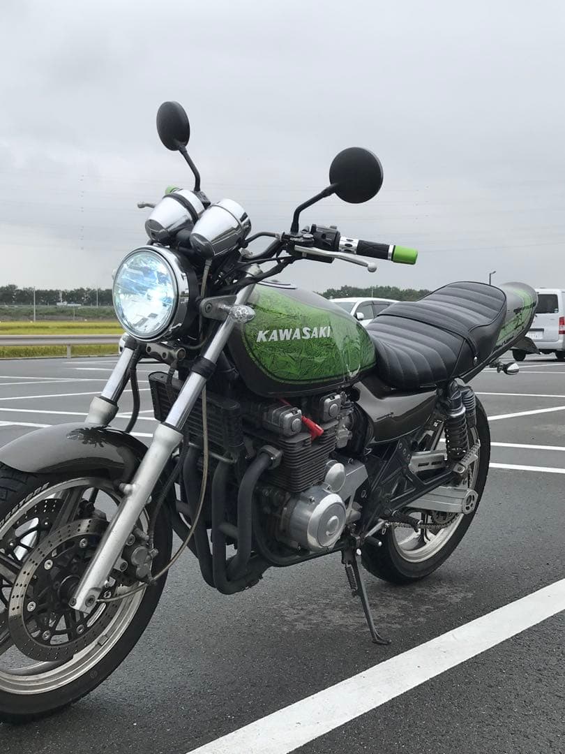 ゼファー 400 外装　ラップ塗装　最終値下げ！