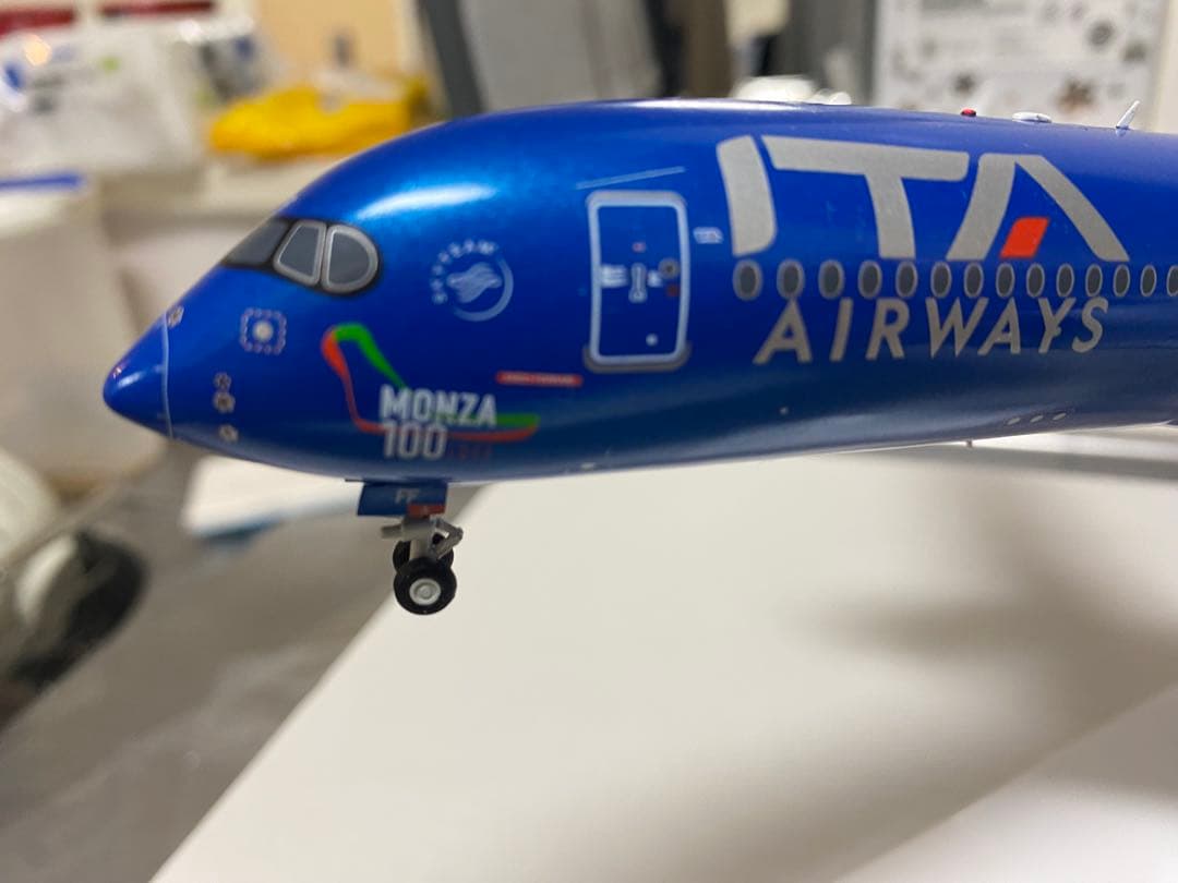 訳ありITA Airways A350 ダイキャストモデル MONZA 100