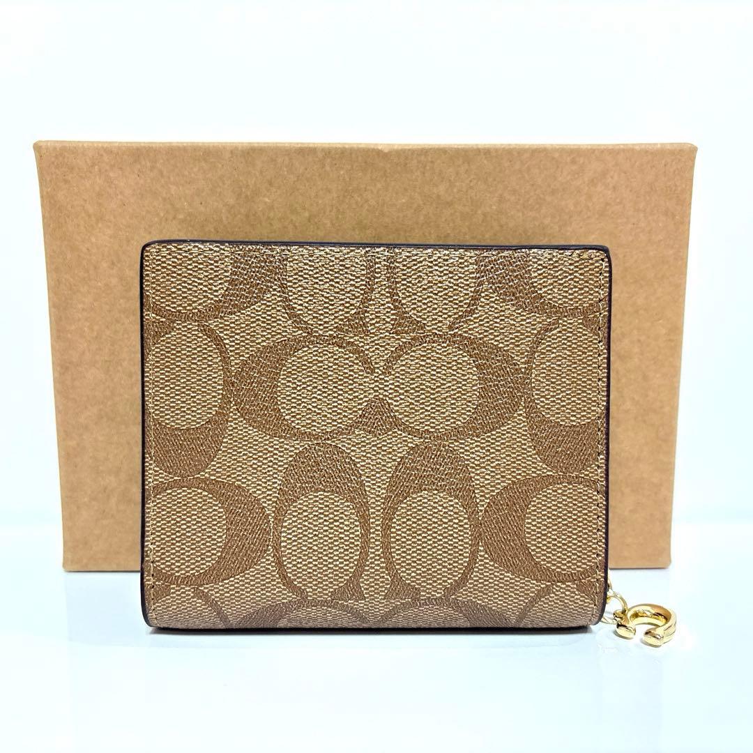 ✨新品未使用✨COACH コーチ 二つ折り 財布 ブラウン