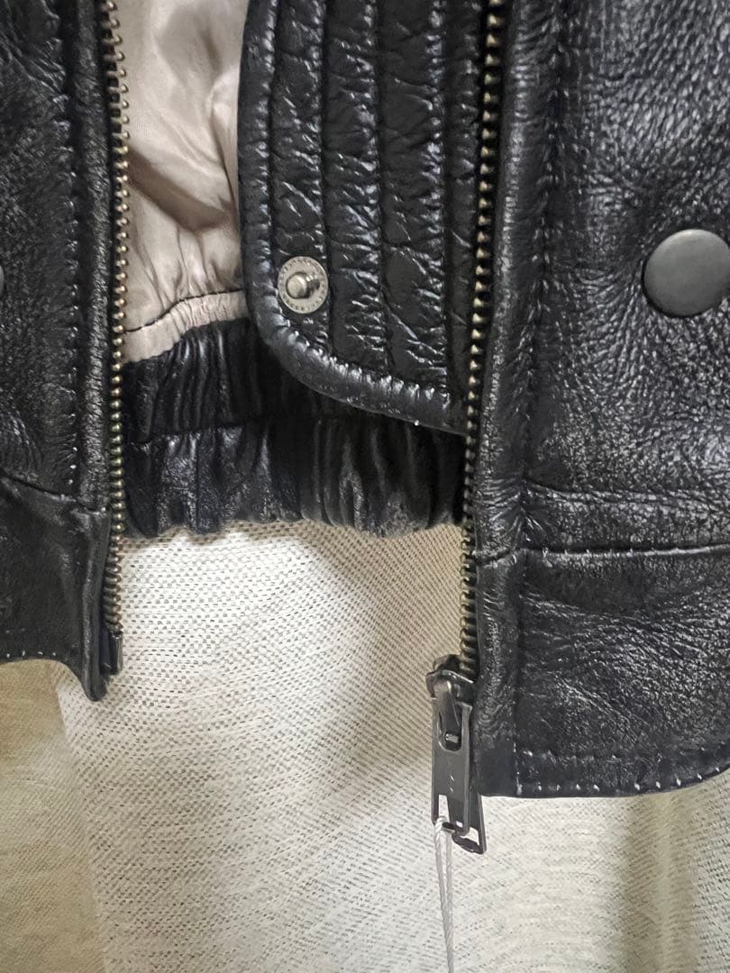 未使用 牛皮LMOODスモーカーカウハイドレザージャケット