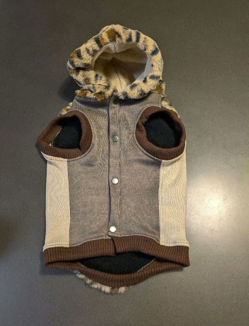 ヒョウ柄　ボア　フード付き犬服 　ハンドメイド　オーダー