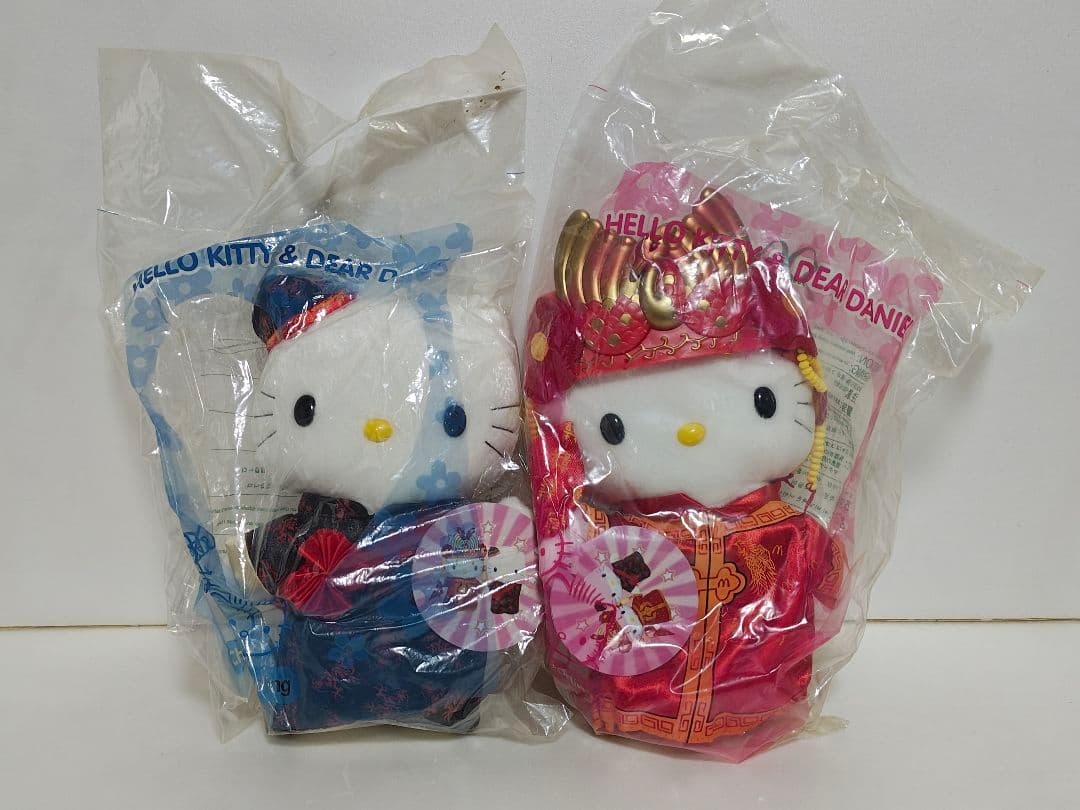 2000年品 完全未開封キティ＆ダニエル マクドナルド限定 4ペア