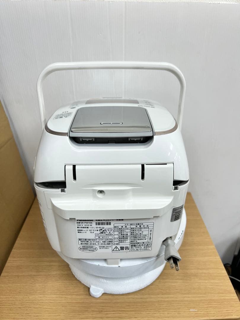 Panasonic 可変圧力IHジャー炊飯器 SR-PW106 2017年製