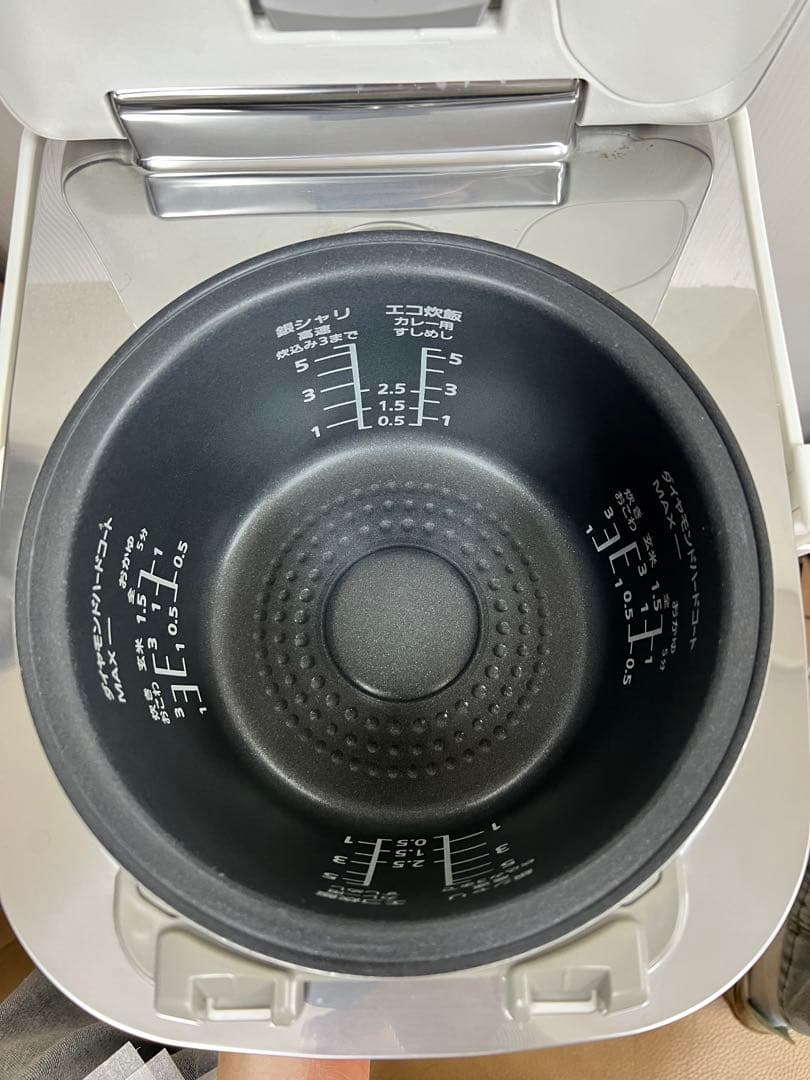 Panasonic 可変圧力IHジャー炊飯器 SR-PW106 2017年製