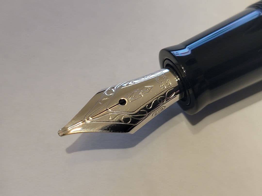 [週末限定値下]DELTA SOLARIS イエロー 万年筆 B/14K