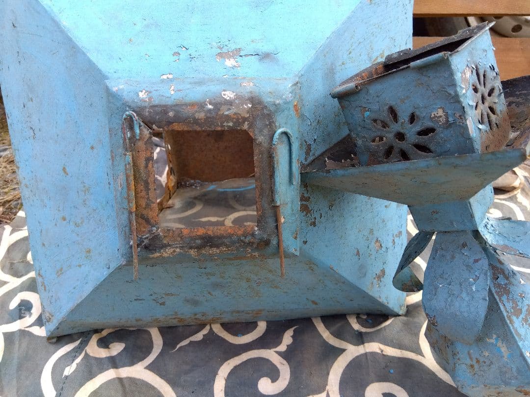 ♪昔のブリキ製の燈籠