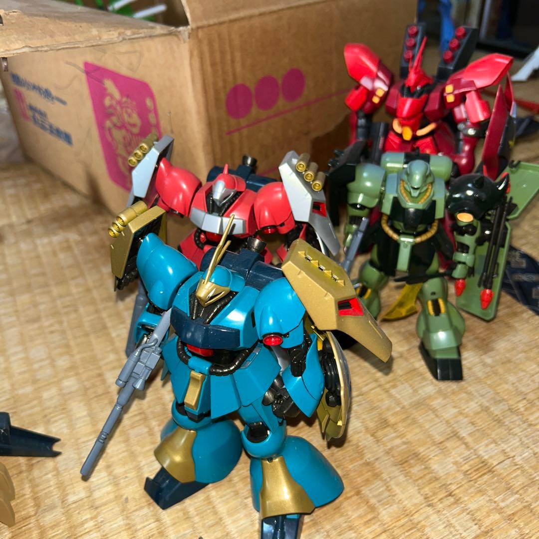 ガンダムのプラモデル60体以上