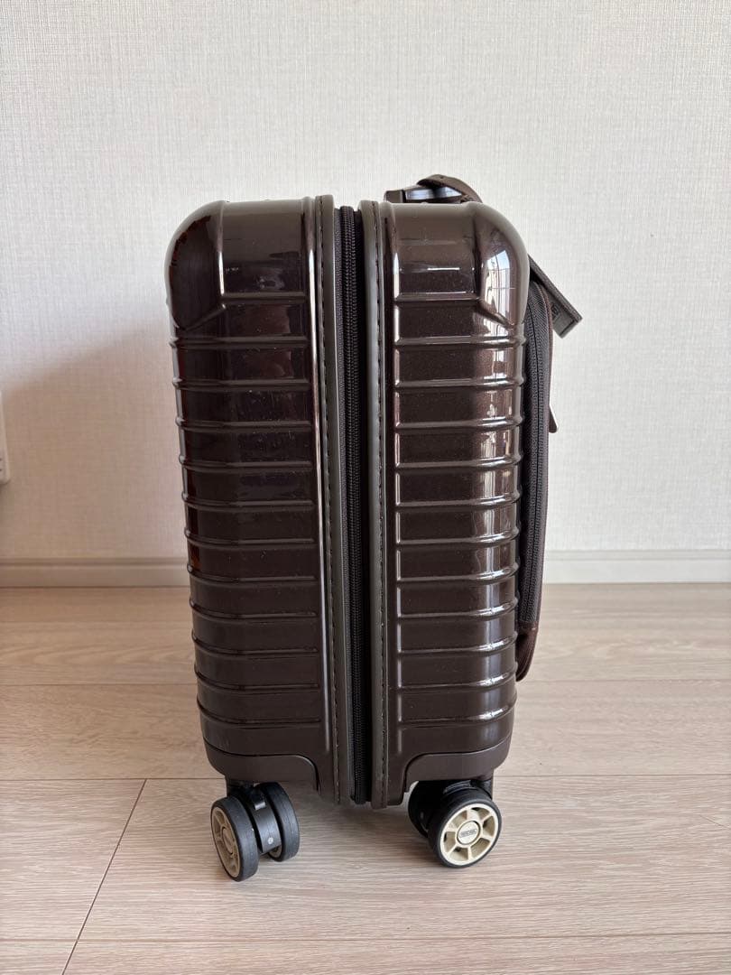 リモワキャリーバッグSalsa Deluxe Hybrid 付属品有り