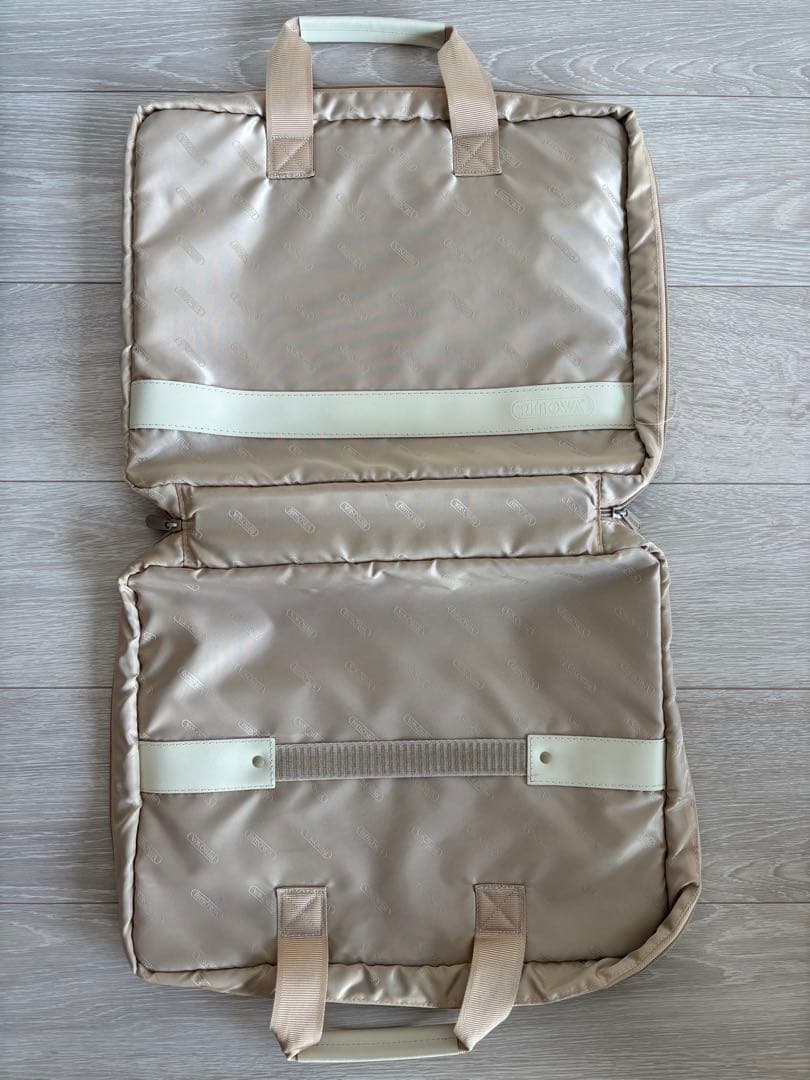 リモワキャリーバッグSalsa Deluxe Hybrid 付属品有り