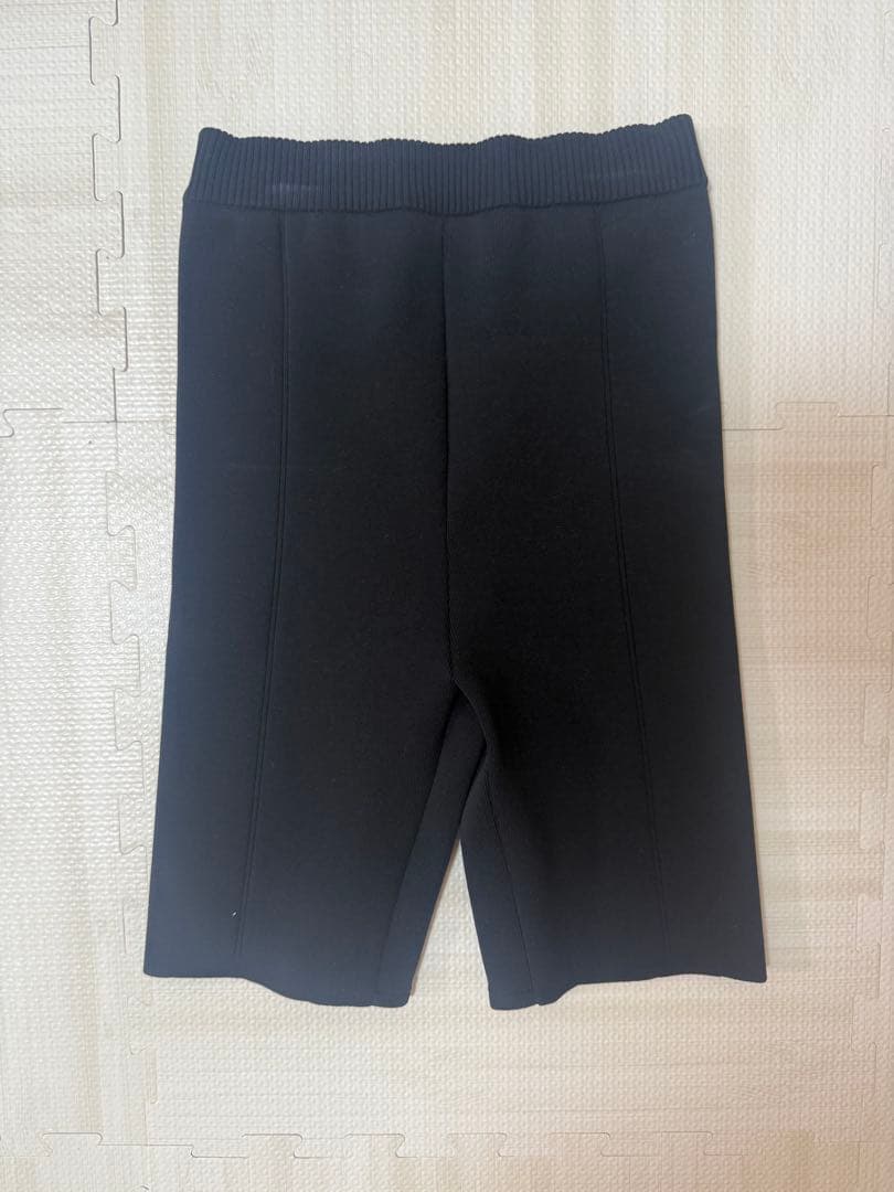 nala ハーフレギンス