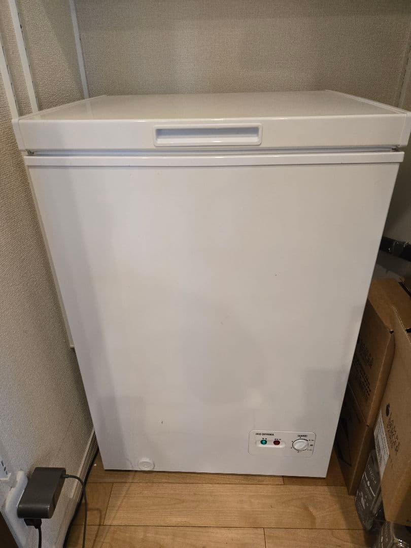 アイリスオーヤマ1ドア100L冷凍庫
